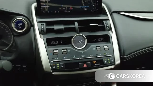 Lexus NX300h id 3567258 из Кореи 19