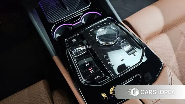 BMW 5 Series (G60) id 3404954 из Кореи 19