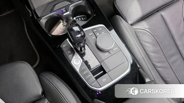 BMW 1 Series (F40) id 3007919 из Кореи 19