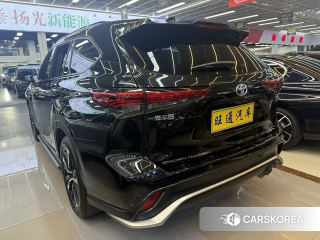 Toyota Crown Lufang id 4276619 из Китая 14