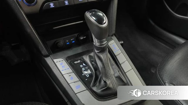 Hyundai Avante AD id 4615378 из Кореи 19