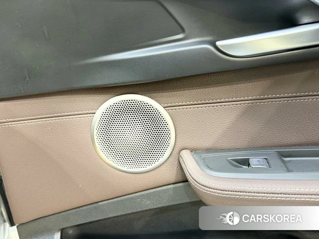 BMW 1 series id 4263148 из Китая 13
