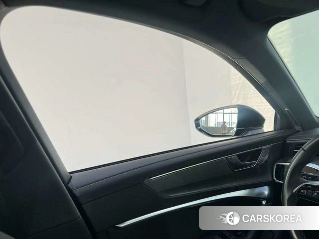Audi A6L id 4274194 из Китая 14