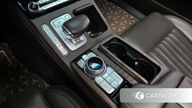 Genesis G90 id 3899403 из Кореи 19