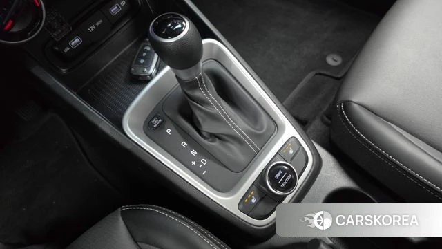 Hyundai Venue id 4707162 из Кореи 30