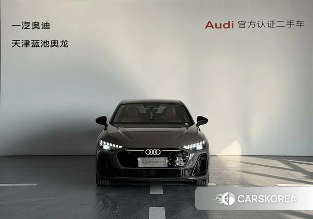 Audi A5L id 3927101 из Китая 9