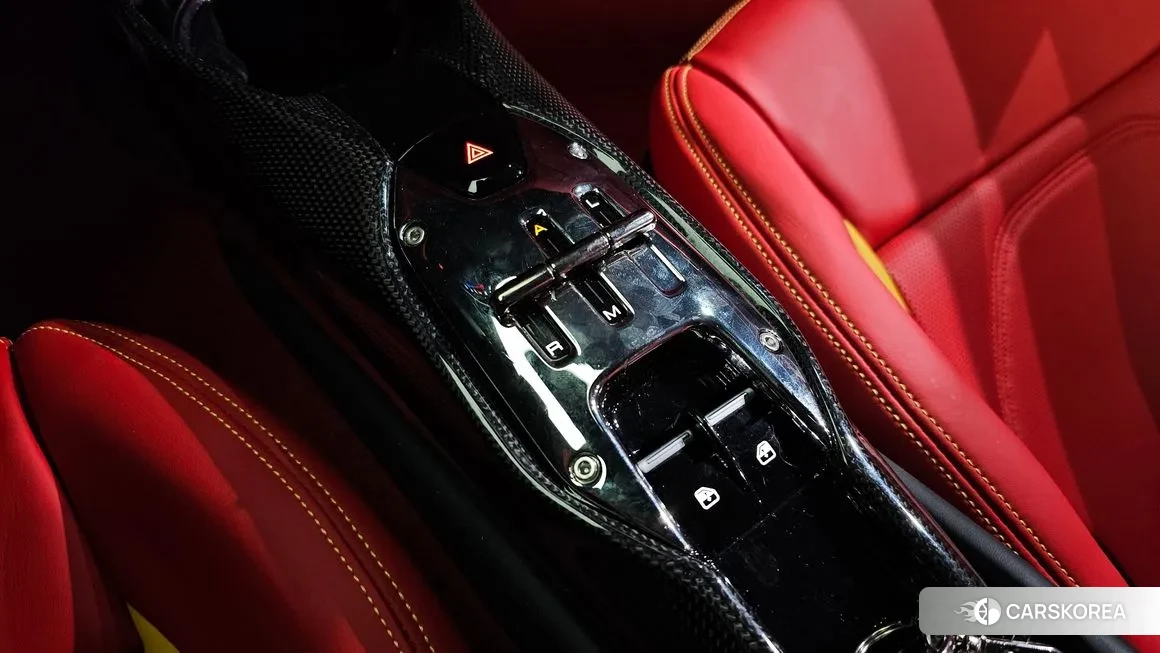 Ferrari 296 GTB id 1054101 из Кореи 19