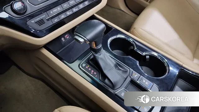 Kia The New Carnival id 3568415 из Кореи 19