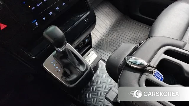 Hyundai Staria id 3502453 из Кореи 19