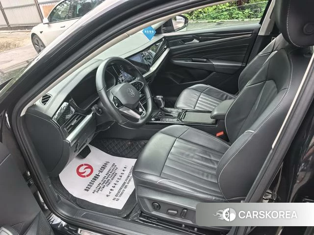 Volkswagen Passat id 4290083 из Китая 11