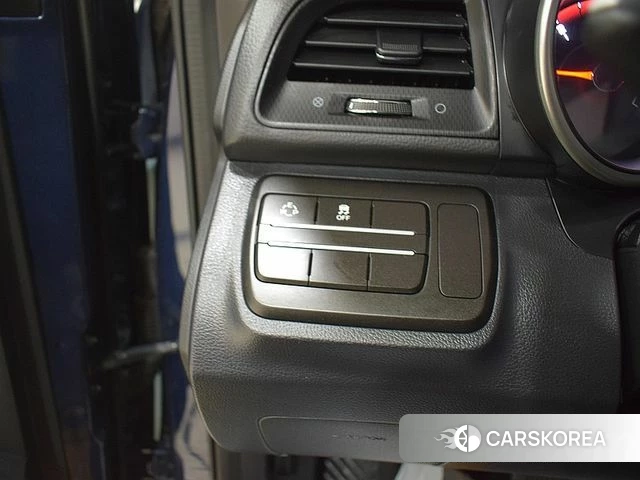 Ssangyong Tivoli Air id 4233224 из Кореи 17