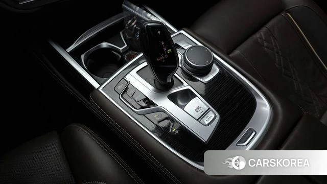 BMW 7 Series (G11) id 4197203 из Кореи 19