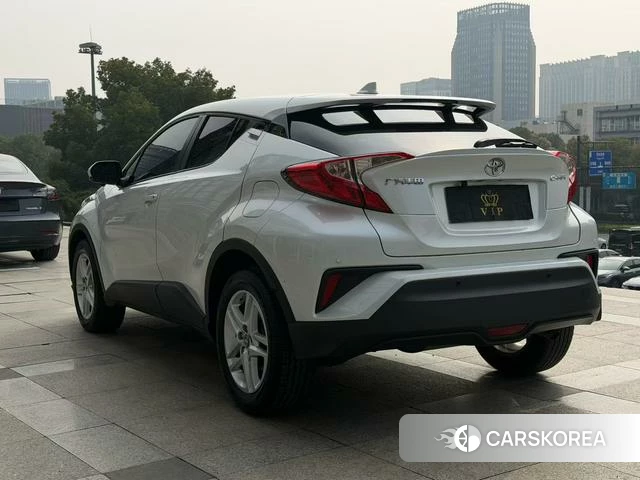 Toyota C-HR id 4272481 из Китая 9