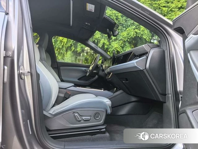Audi Q6L e-tron id 4348981 из Китая 18