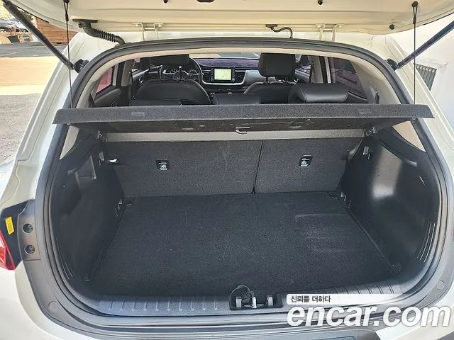 Kia Stonic id 2536561 из Кореи 18