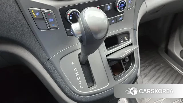 Hyundai The New Grand Starex id 3761242 из Кореи 19