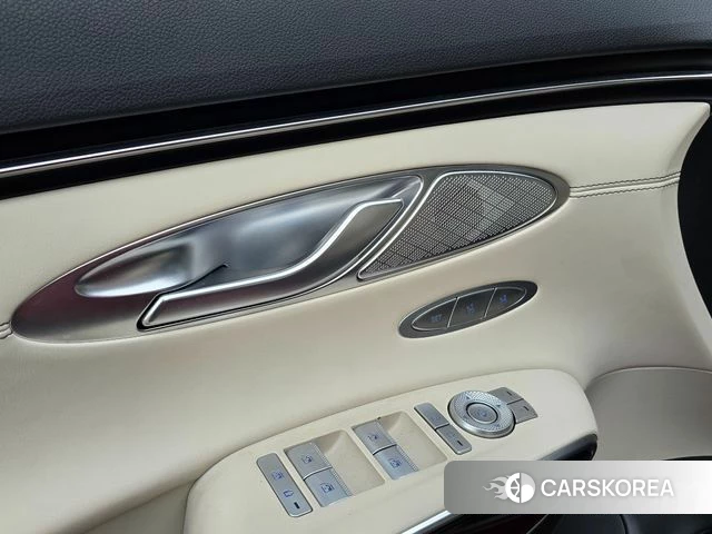 Genesis GV70 id 4396578 из Кореи 19