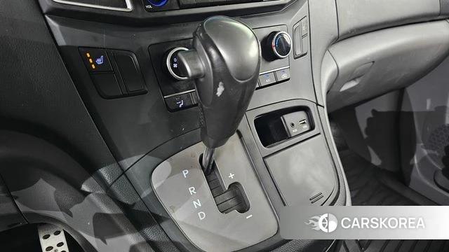 Hyundai The New Grand Starex id 4187860 из Кореи 19