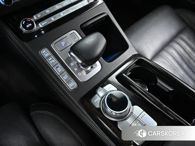 Genesis G90 id 3651442 из Кореи 19