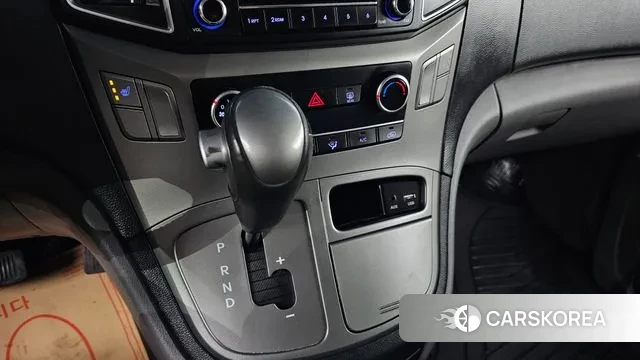 Hyundai The New Grand Starex id 3117687 из Кореи 19