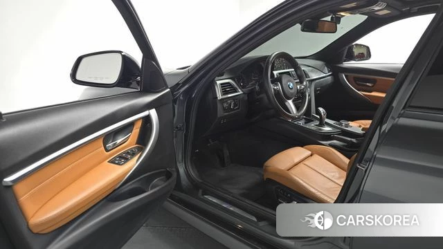 BMW 3 Series (F30) id 4225598 из Кореи 30