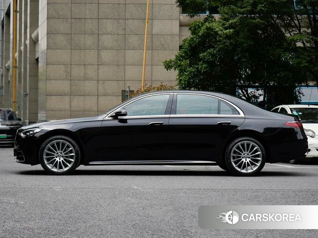 Mercedes-Benz S-class id 4277562 из Китая 19