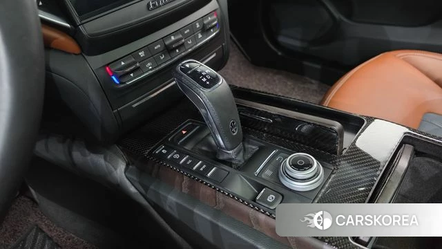 Maserati Ghibli id 4688613 из Кореи 37