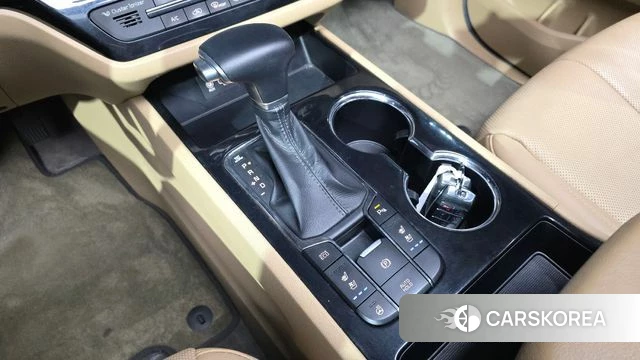 Kia The New Carnival id 4483318 из Кореи 19