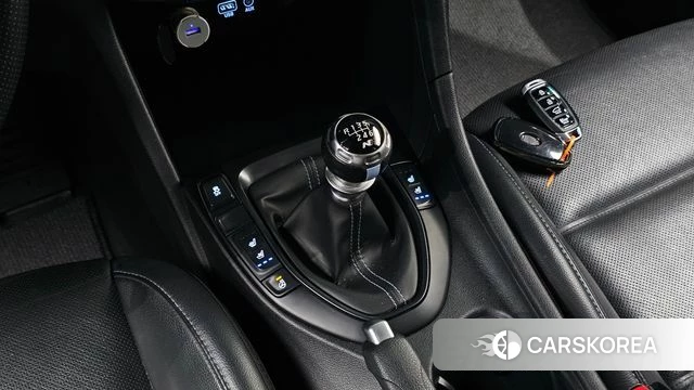 Hyundai Veloster (JS) id 4574202 из Кореи 19