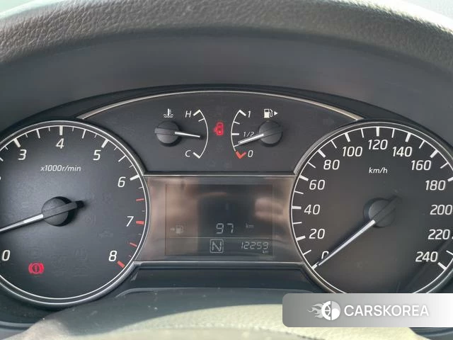 Nissan TIIDA id 4261618 из Китая 11