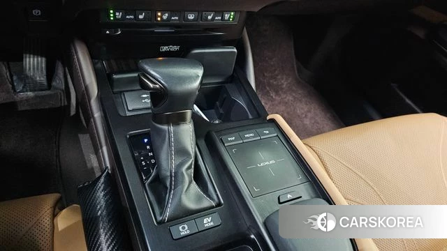Lexus ES300h 7th generation id 4383869 из Кореи 19