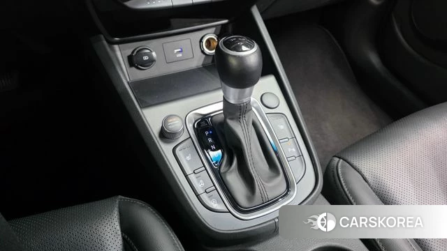 Hyundai The New Kona id 4855408 из Кореи 19