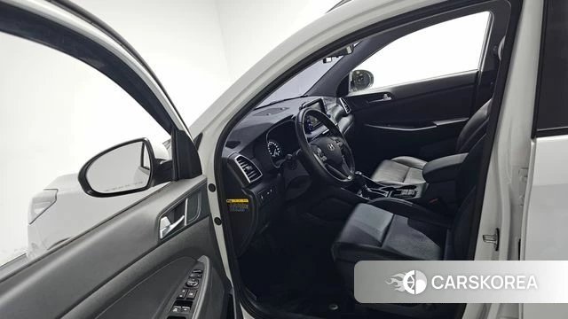 Hyundai All New Tucson id 4530504 из Кореи 32