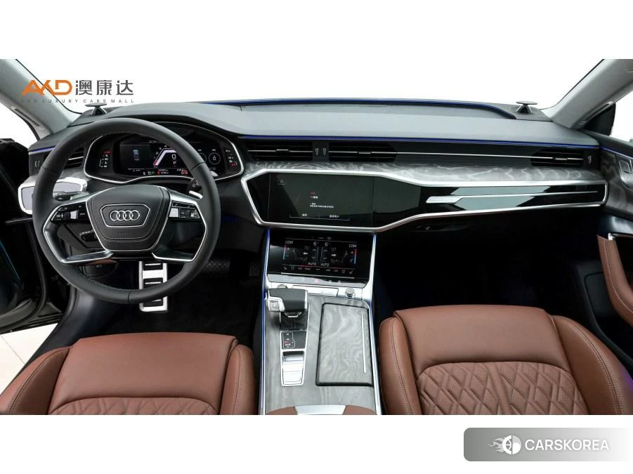 Audi A7L id 4441303 из Китая 9