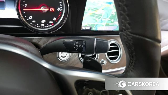 Mercedes-Benz E-Class W213 id 3867104 из Кореи 19