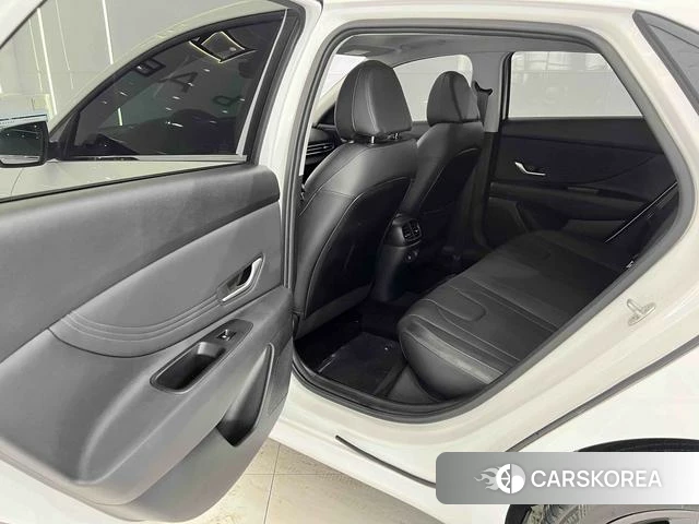 Hyundai Elantra id 4314095 из Китая 20