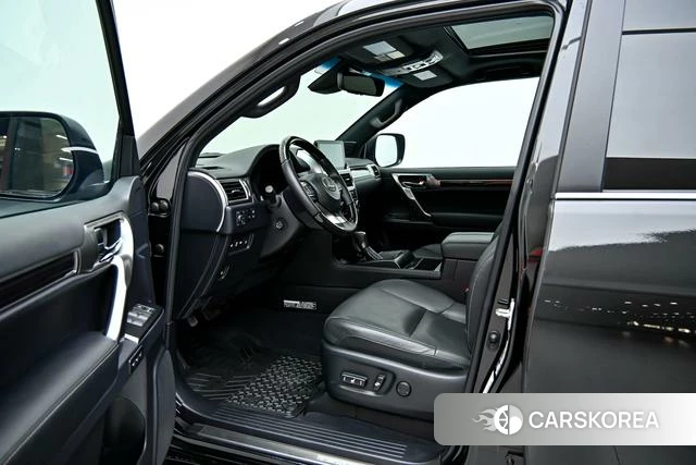 Lexus GX id 4272980 из Китая 19