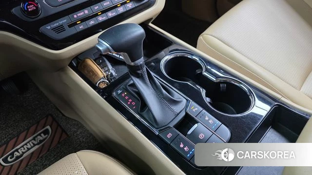 Kia The New Carnival id 4429981 из Кореи 32