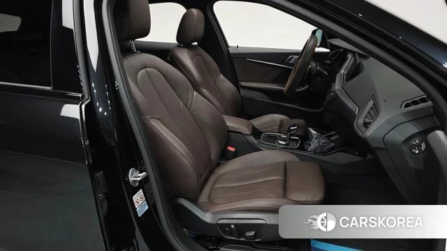 BMW 1 Series (F40) id 3833498 из Кореи 19