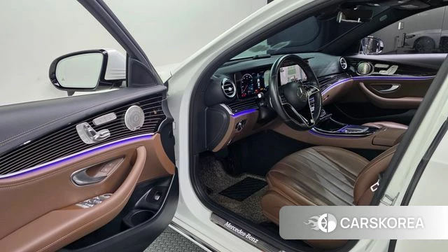 Mercedes-Benz E-Class W213 id 4324301 из Кореи 38