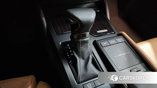 Lexus ES300h 7th generation id 4435527 из Кореи 19