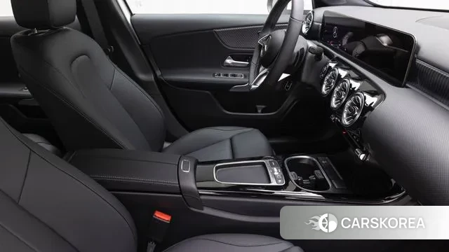 Mercedes-Benz A-Class W177 id 3731904 из Кореи 17