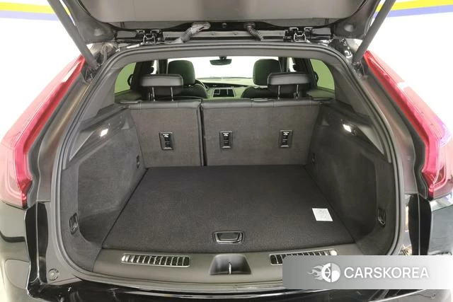 Cadillac XT4 id 4207348 из Китая 16