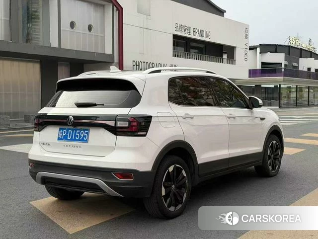 Volkswagen Exploring the shadow id 4261192 из Китая 9