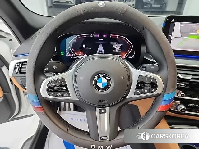 BMW 5 Series (G30) id 3427167 из Кореи 18