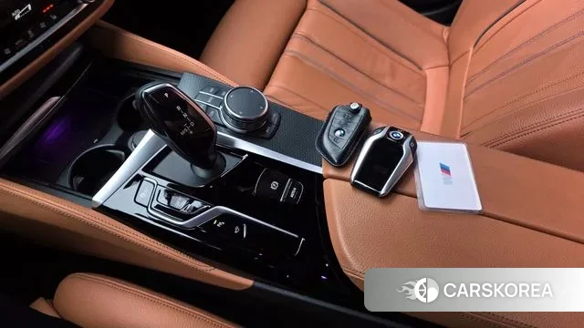 BMW 5 Series (G30) id 3701464 из Кореи 19