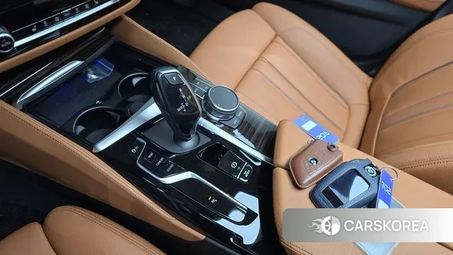 BMW 5 Series (G30) id 3664817 из Кореи 19