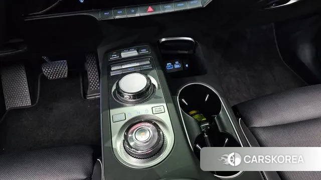 Genesis GV70 id 3372318 из Кореи 19