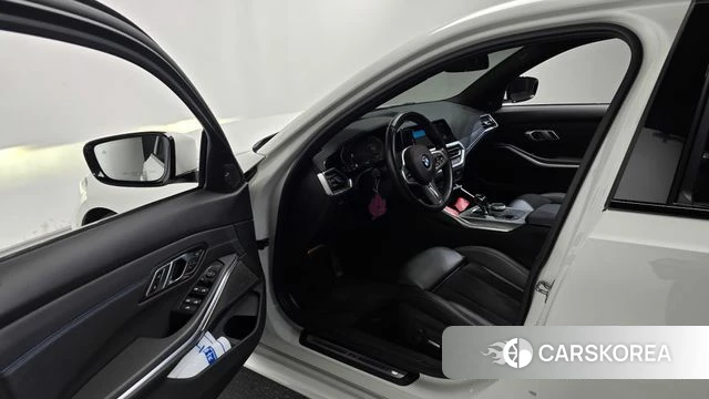 BMW 3 Series (G20) id 4625997 из Кореи 31
