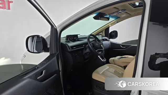 Hyundai Staria id 3507563 из Кореи 19